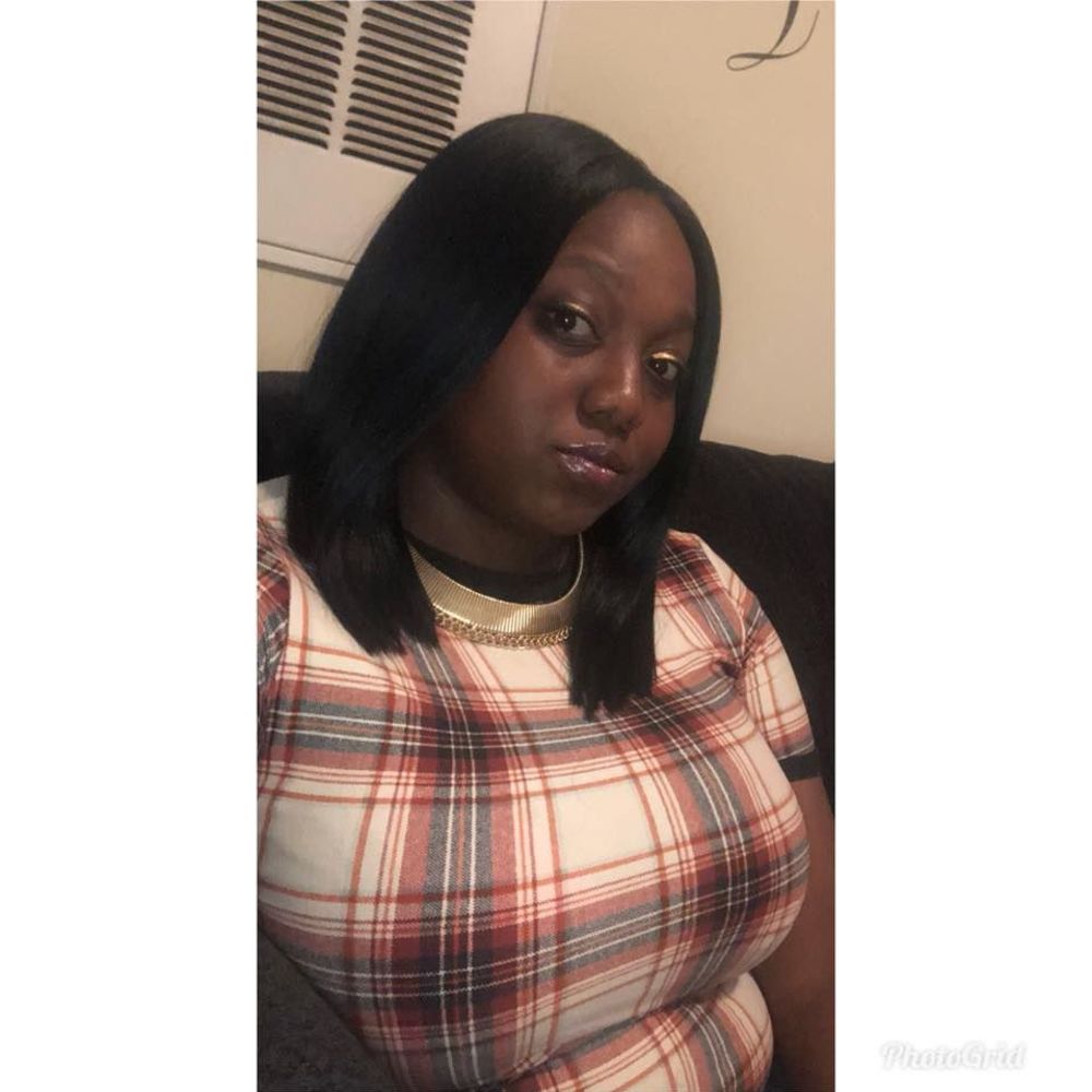 Meet your Posher, Crystal